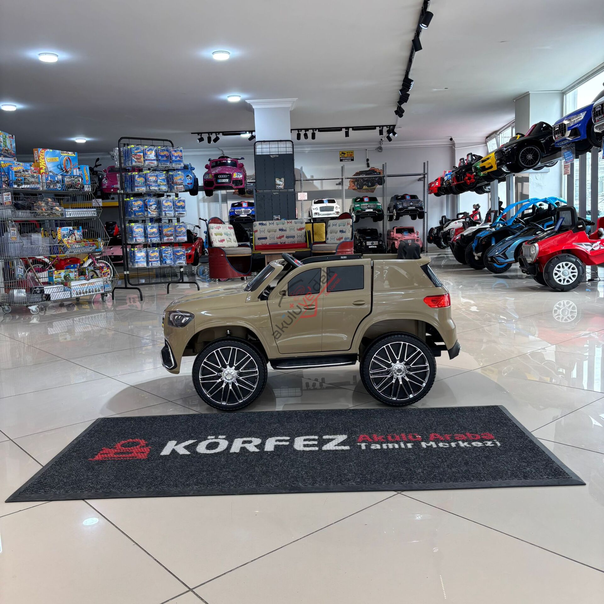 Akar Bold GT  Uzaktan Kumandalı 4X2 12 VOLT Akülü