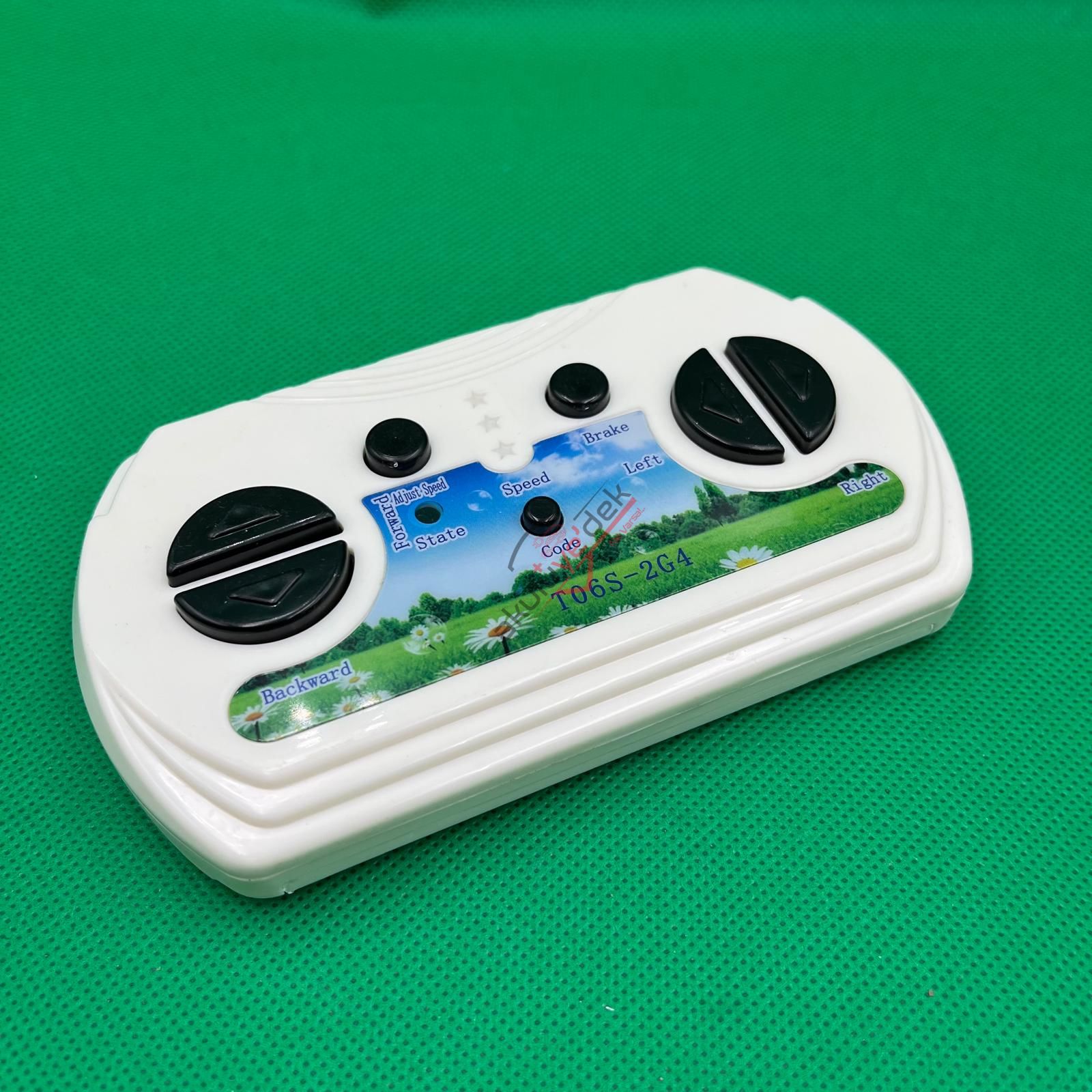 ALİŞ 2.4GHZ AKÜLÜ ARABA KUMANDASI BEYAZ