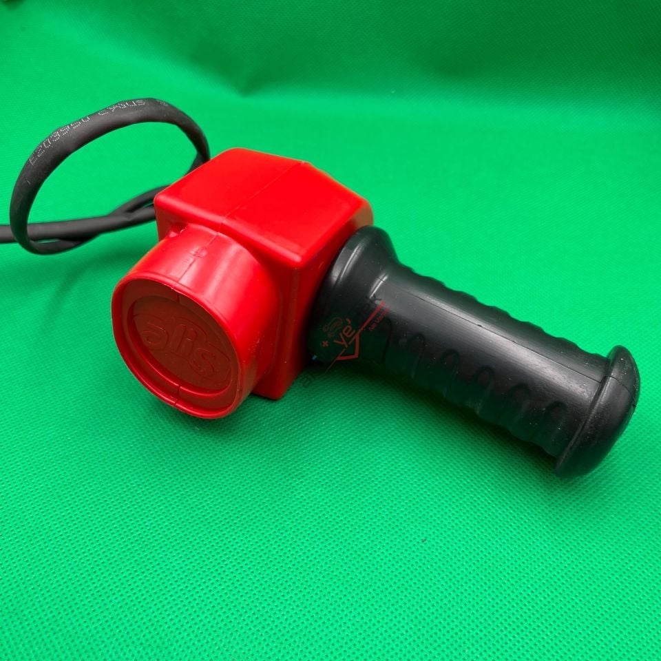 ALİŞ 404 GO-WAY MOTOR TURBO GAZ KOLU ELCİK 2 PİNLİ SOKET - K2-C8
