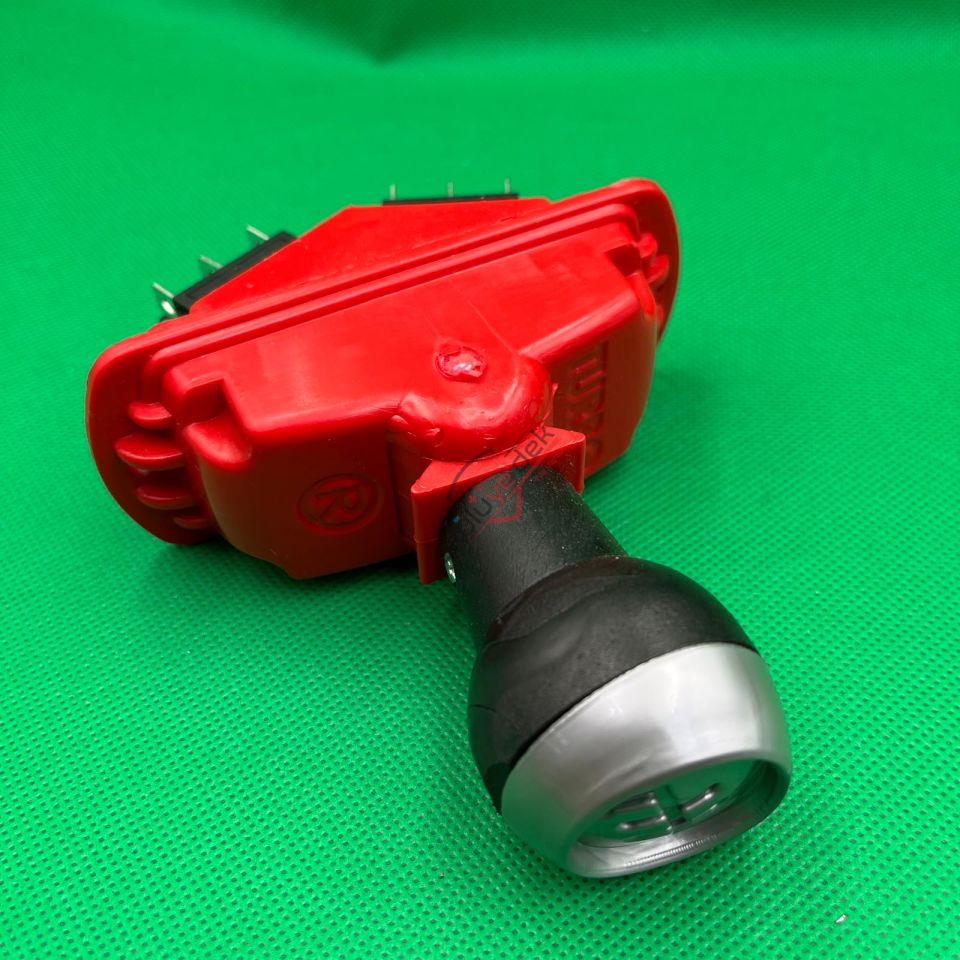 ALİŞ 12V AKÜLÜ ARABA VİTES KOLU TURBOLU KIRMIZI