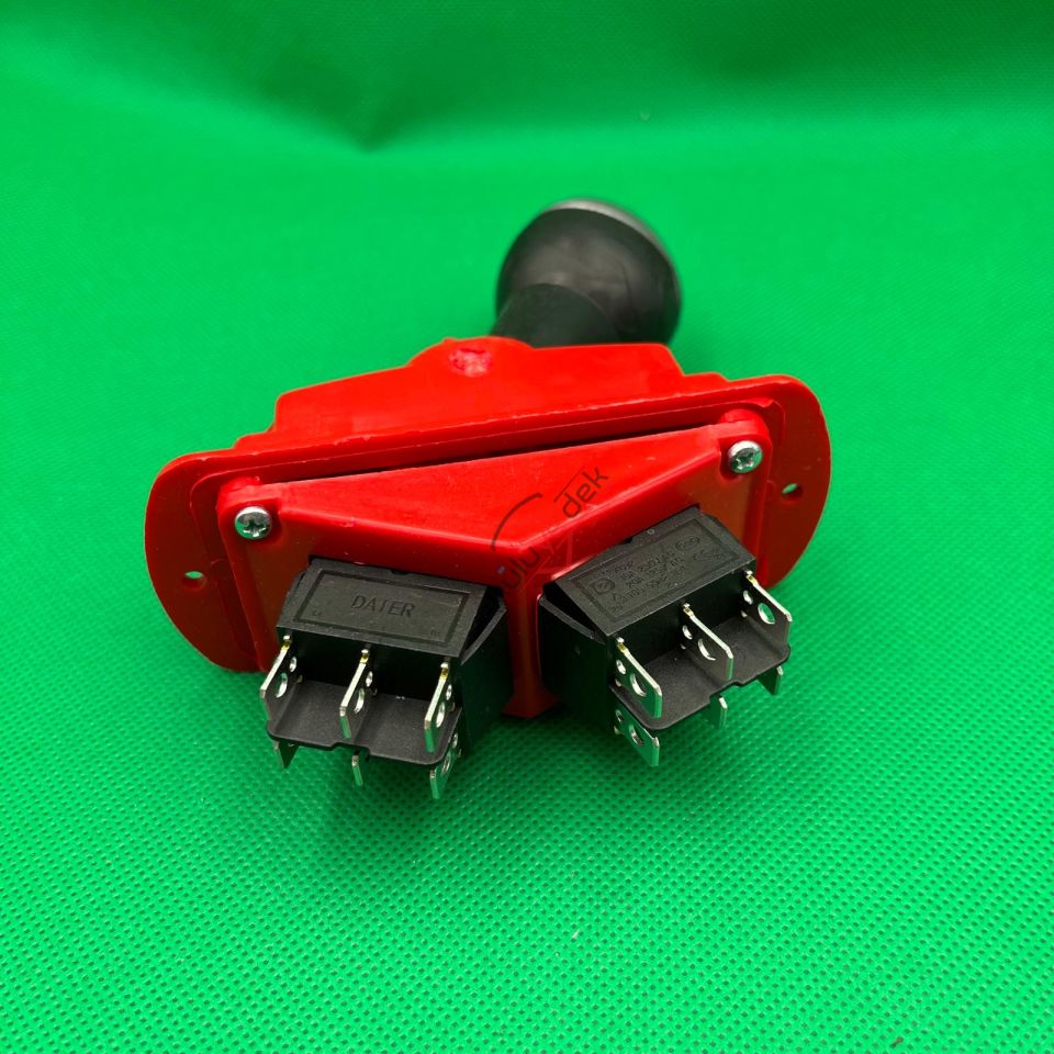 ALİŞ 12V AKÜLÜ ARABA VİTES KOLU TURBOLU KIRMIZI