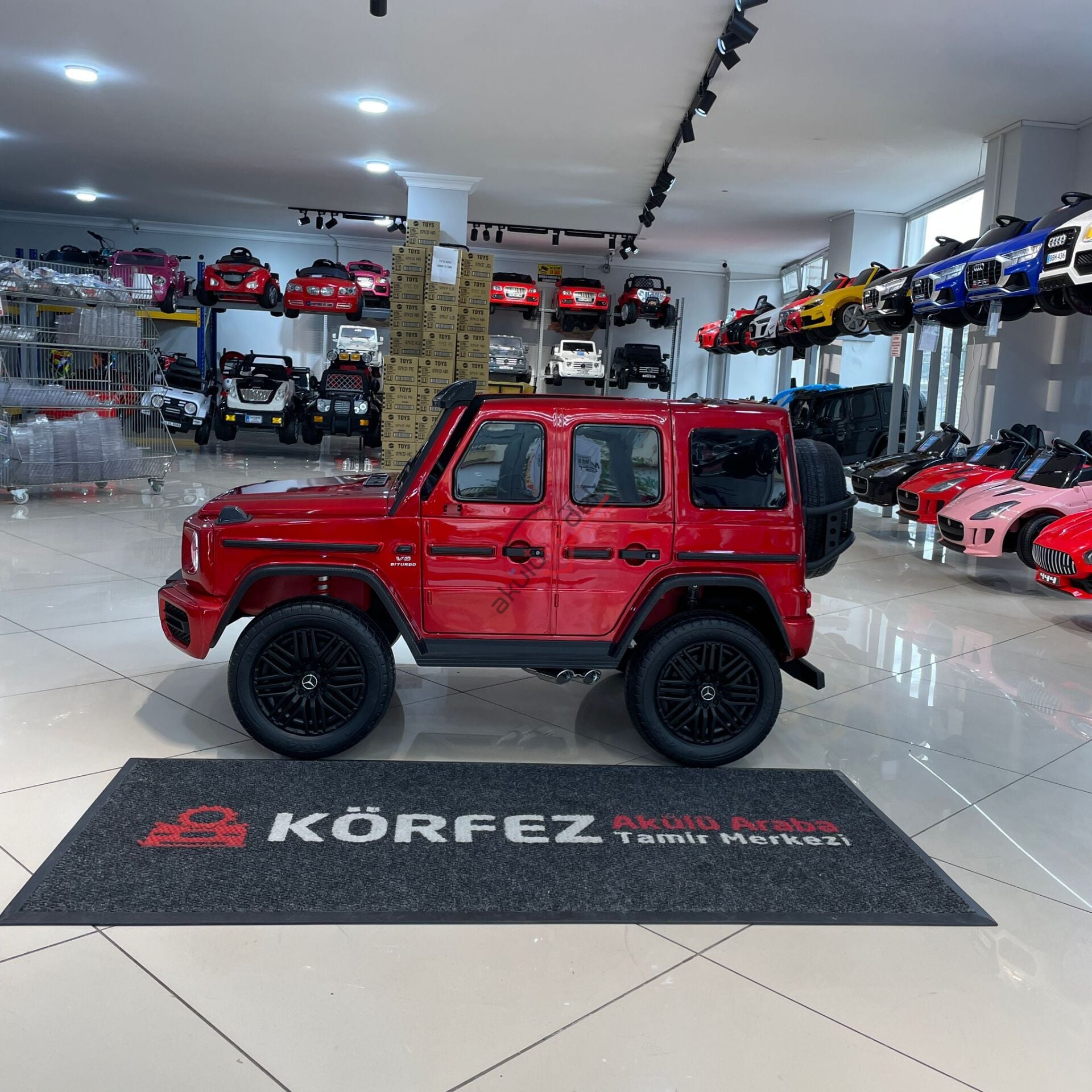 Mercedes G63 Dev Boy Lisanslı, 24 Volt