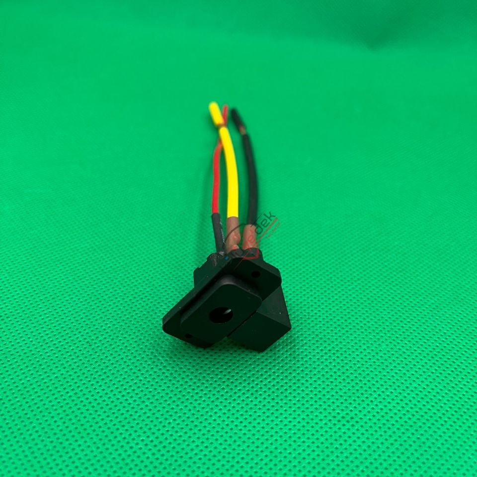 PİLSAN AKÜLÜ ARABA ŞARJ SOKETİ 3 KABLOLU