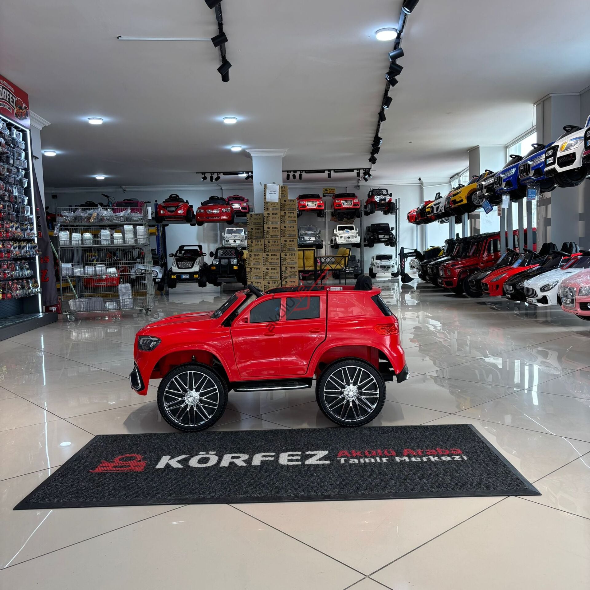 Akar Miracle Uzaktan Kumandalı 4X2 12 VOLT Akülü Araba
