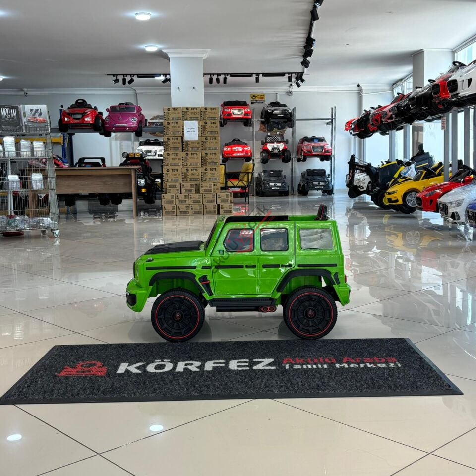 BRABUS ROCKET 900 – Premium akülü araba