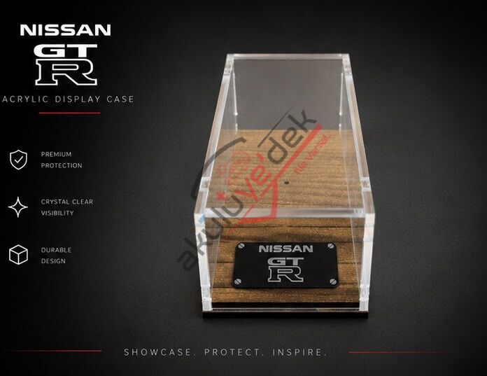 PLEKSİ SERGİLEME KUTUSU NISSAN GTR