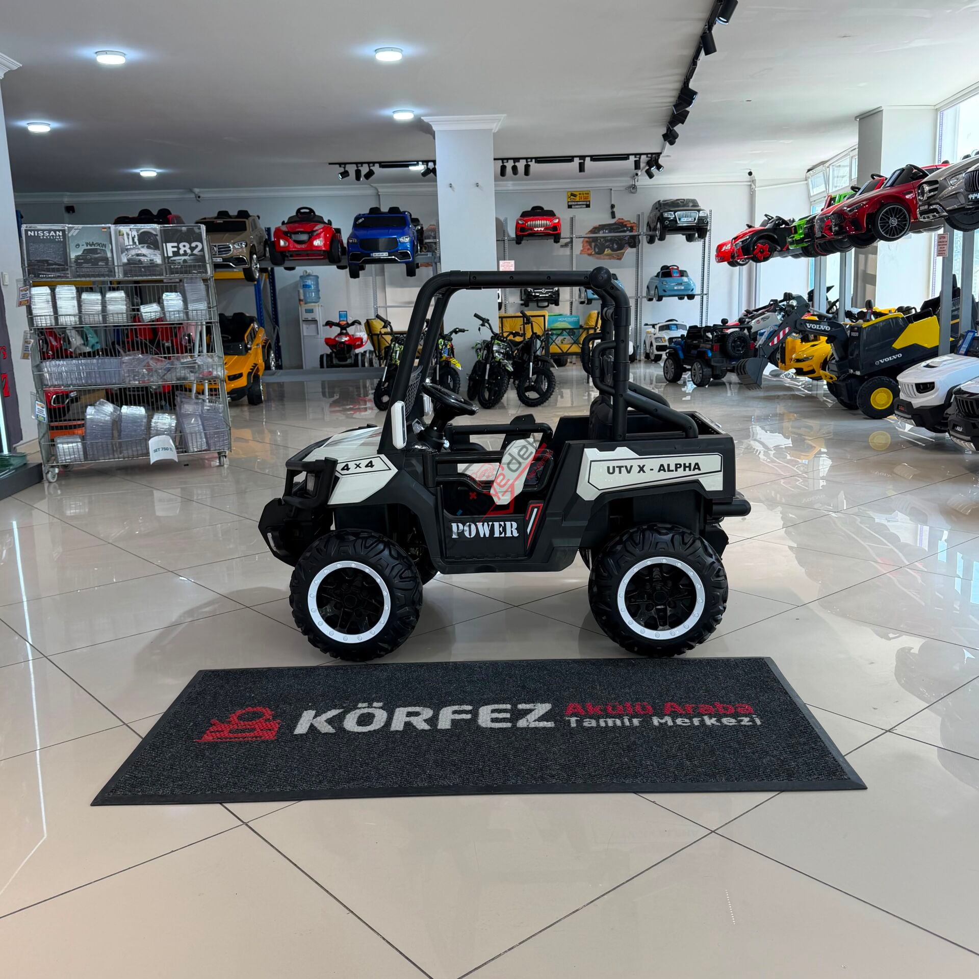 UTV X-ALPHA 4x4