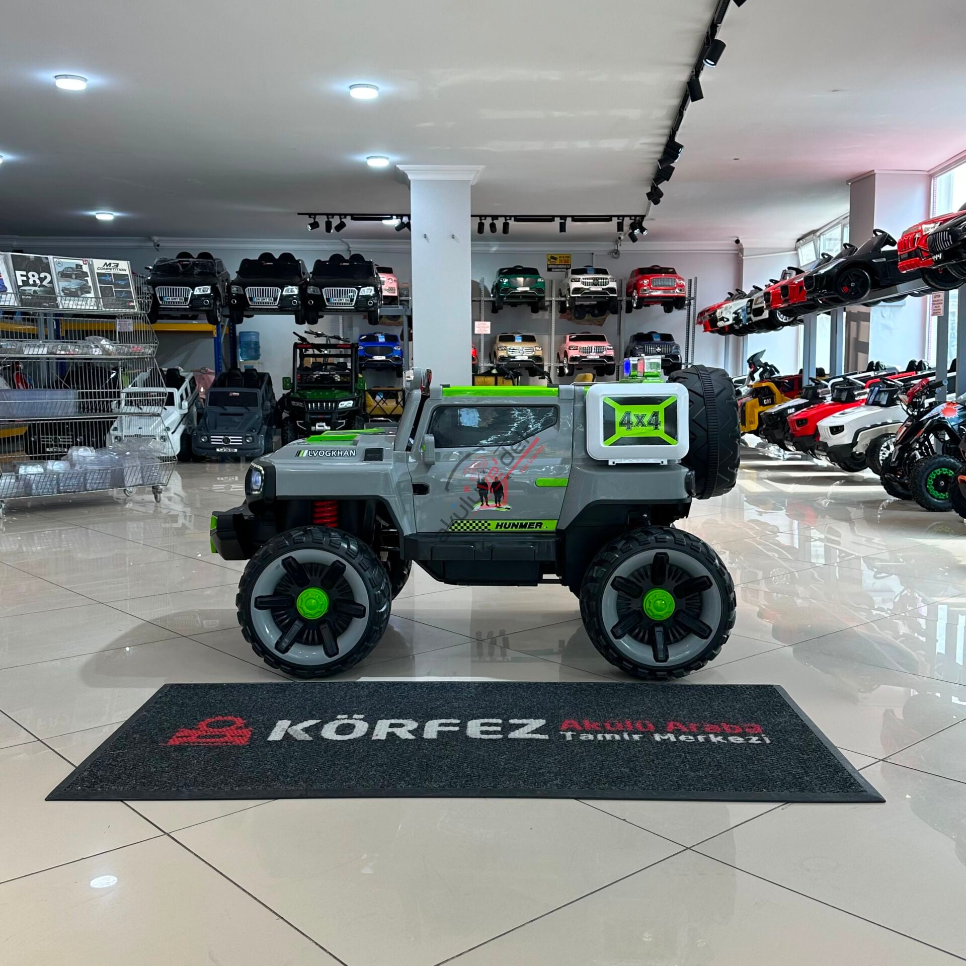 Hummer Jeeb! 24V 4x4