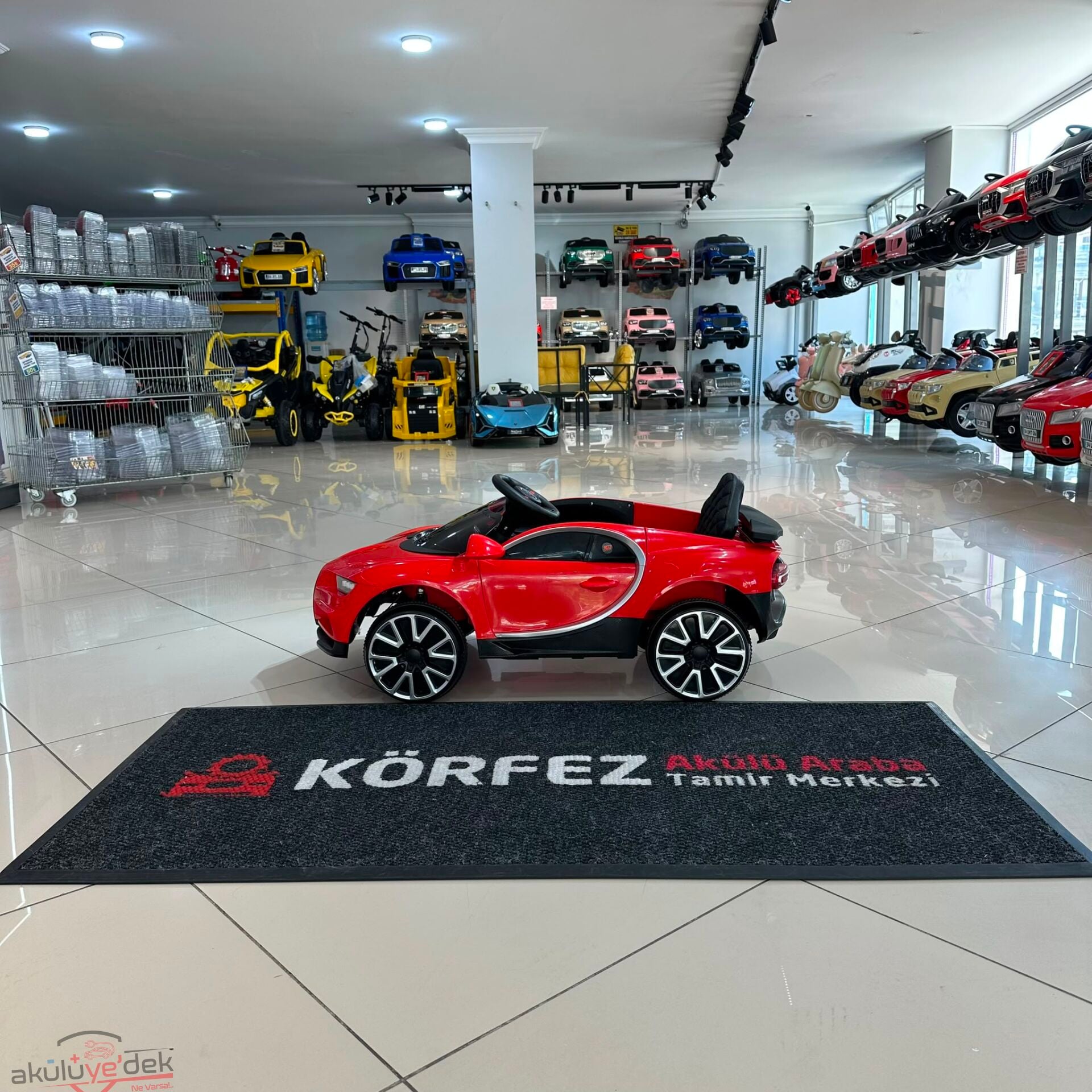 Babyhope 440 12V Bugo Drive - Kırmızı Kumandalı Araba