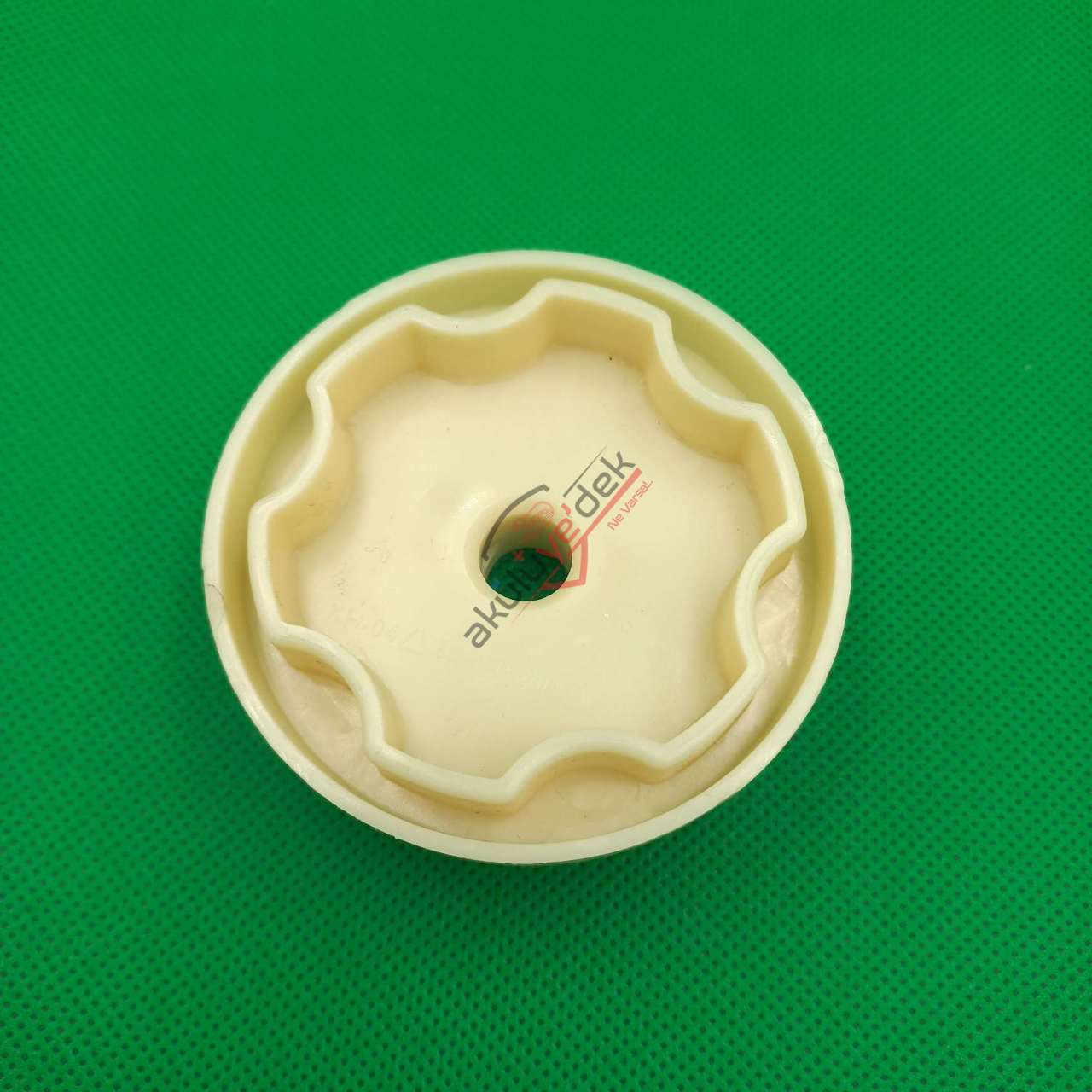 Babyhope W437 Q-Suv 12v Akülü Araba Direksiyon Kaplini -