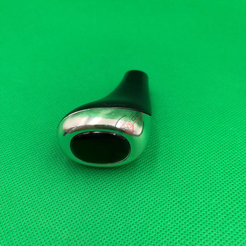 Kraft GLA Class Akülü Araba Vites Topuzu