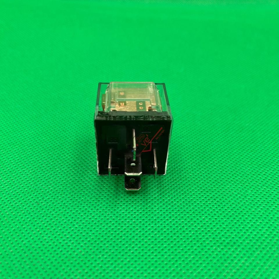 PİLSAN 12V AKÜLÜ ARABA GÜÇ RÖLESİ 40A - K8-D-15C