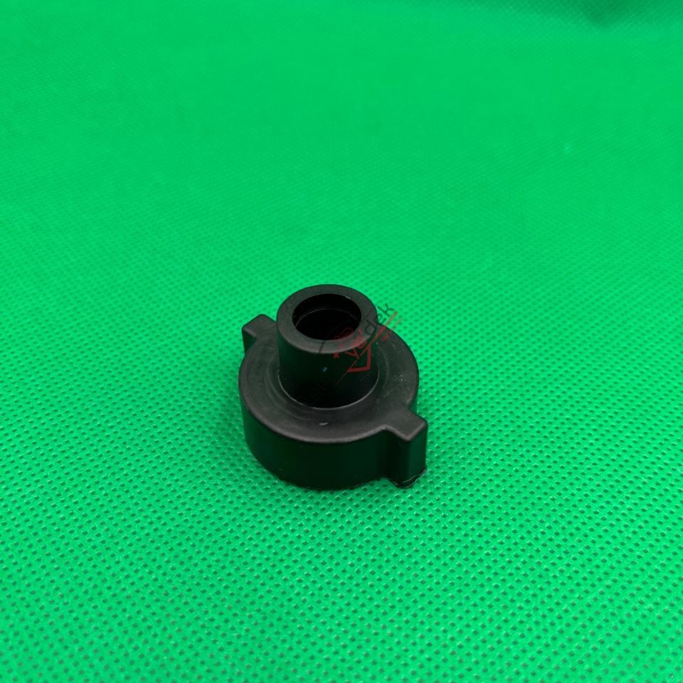 DOLU ÖN TEKER İÇ PLASTİK PARÇA - K8-B-2B