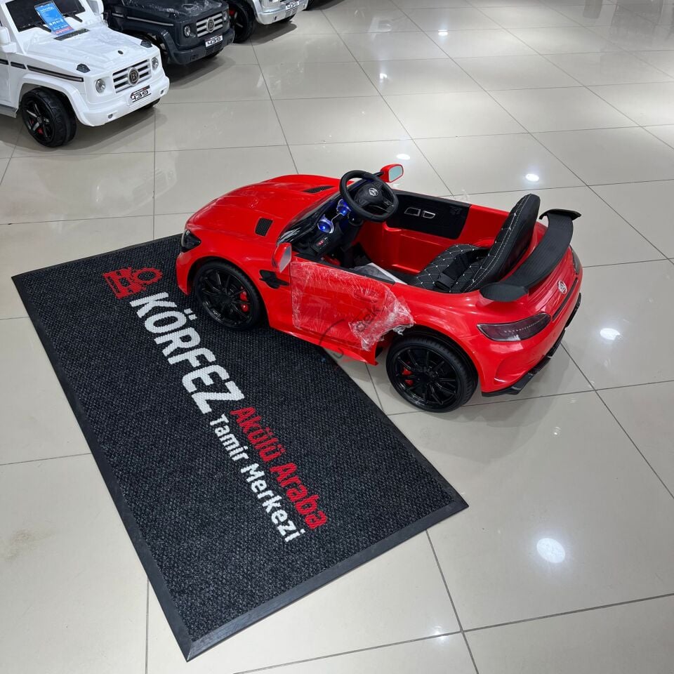 444 GTR SPORT AKÜLÜ ARABA 12V - KIRMIZI