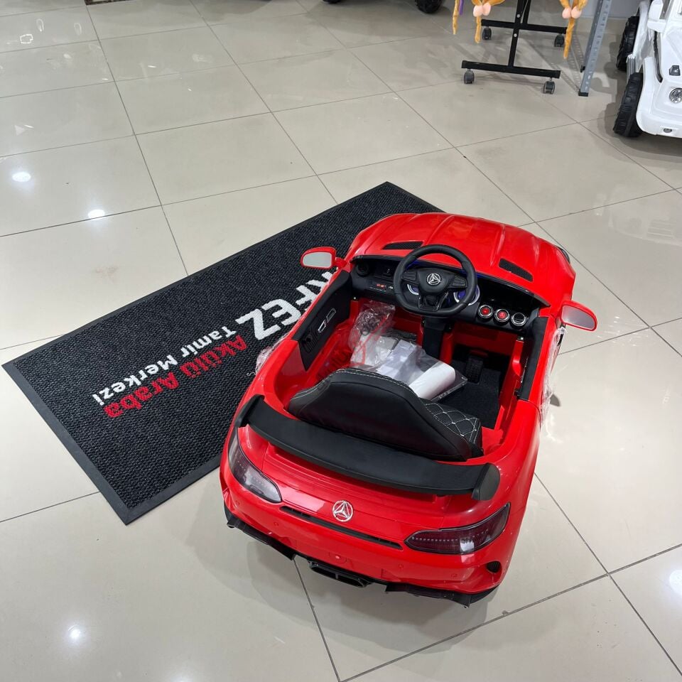 444 GTR SPORT AKÜLÜ ARABA 12V - KIRMIZI