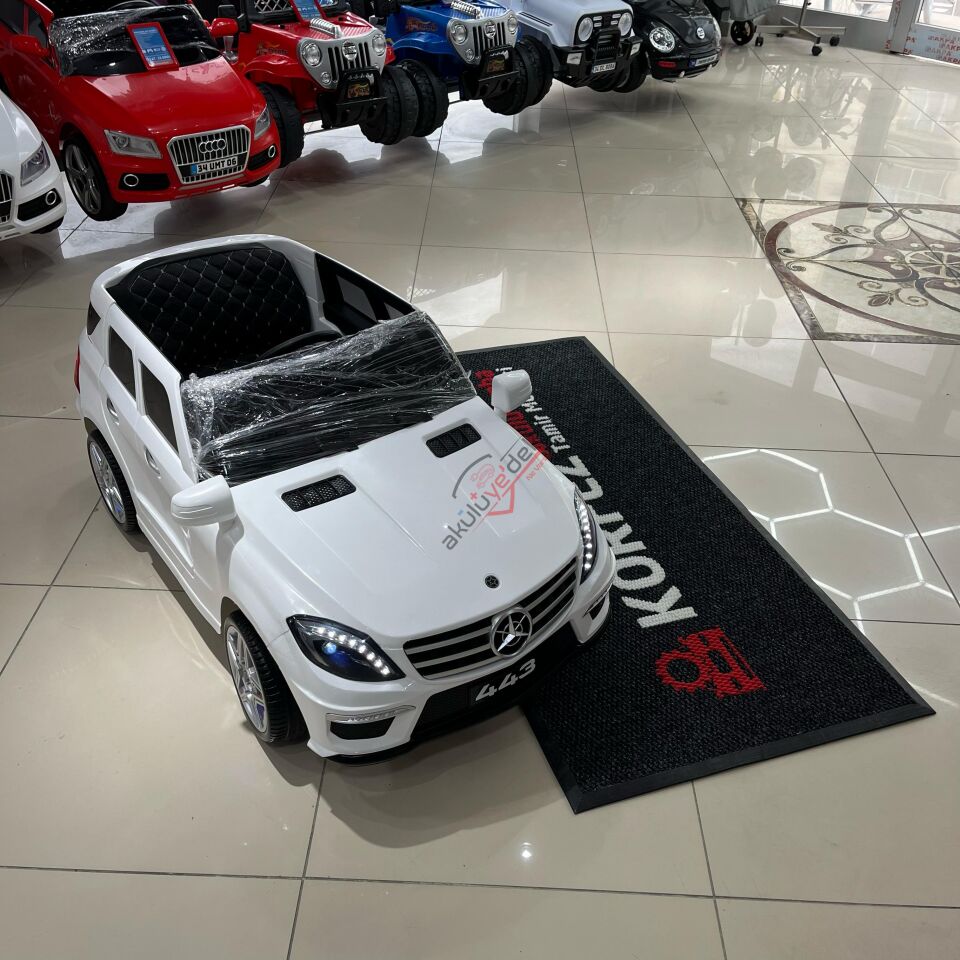 443 XC POWER AKÜLÜ ARABA 12V - BEYAZ