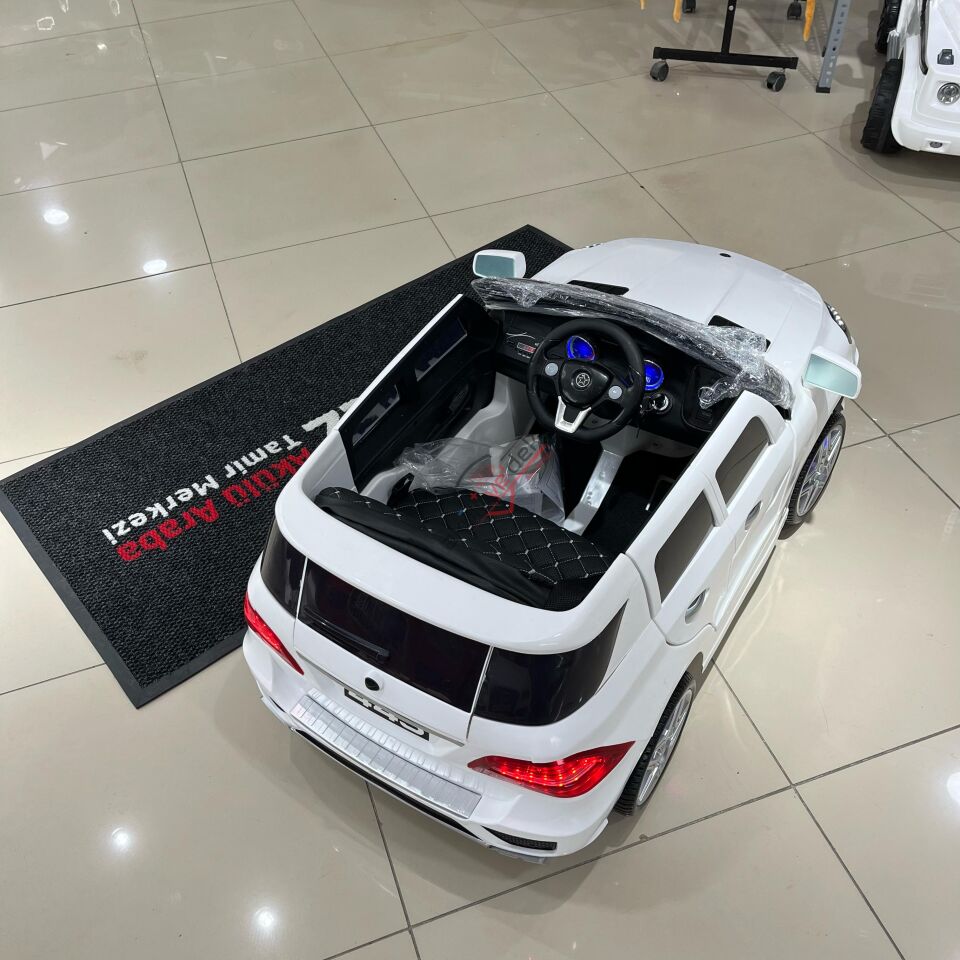 443 XC POWER AKÜLÜ ARABA 12V - BEYAZ