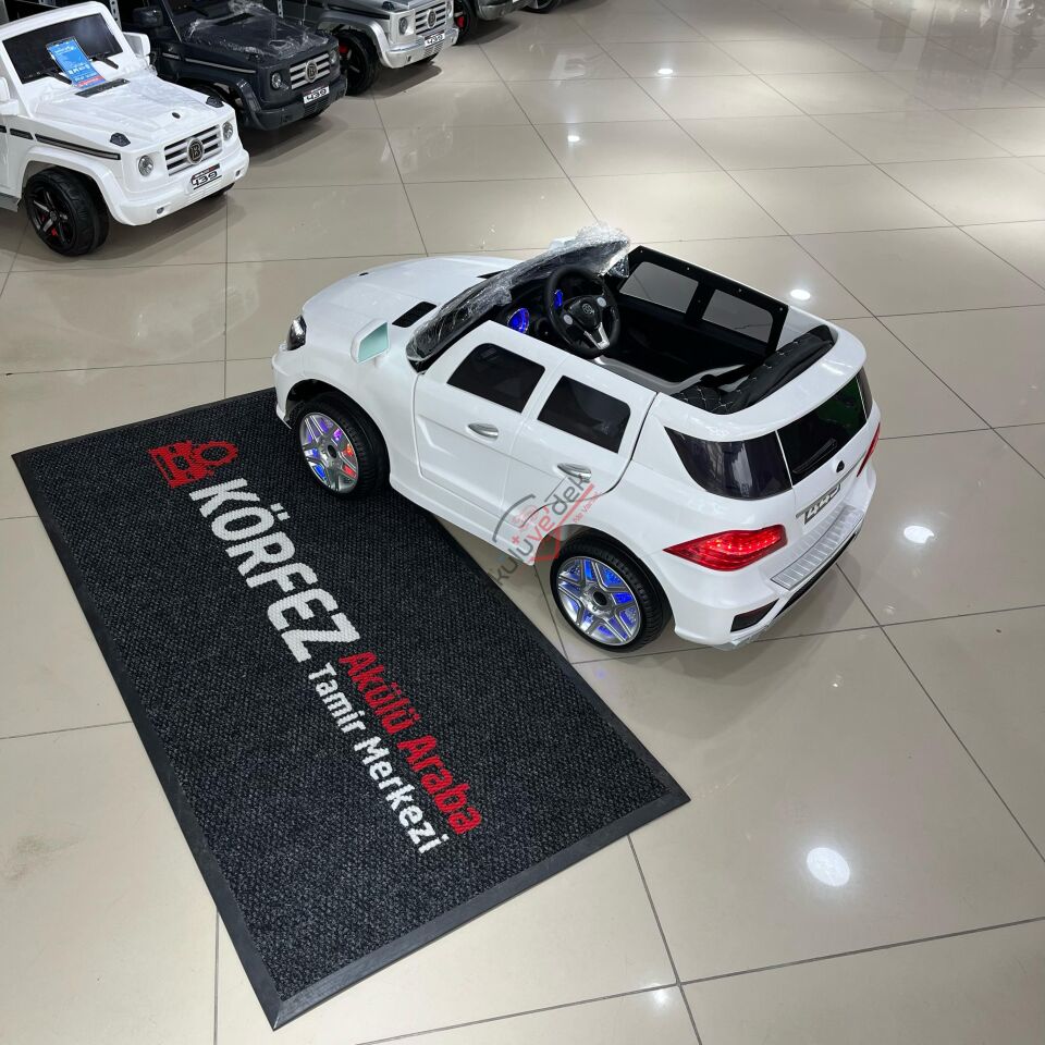 443 XC POWER AKÜLÜ ARABA 12V - BEYAZ