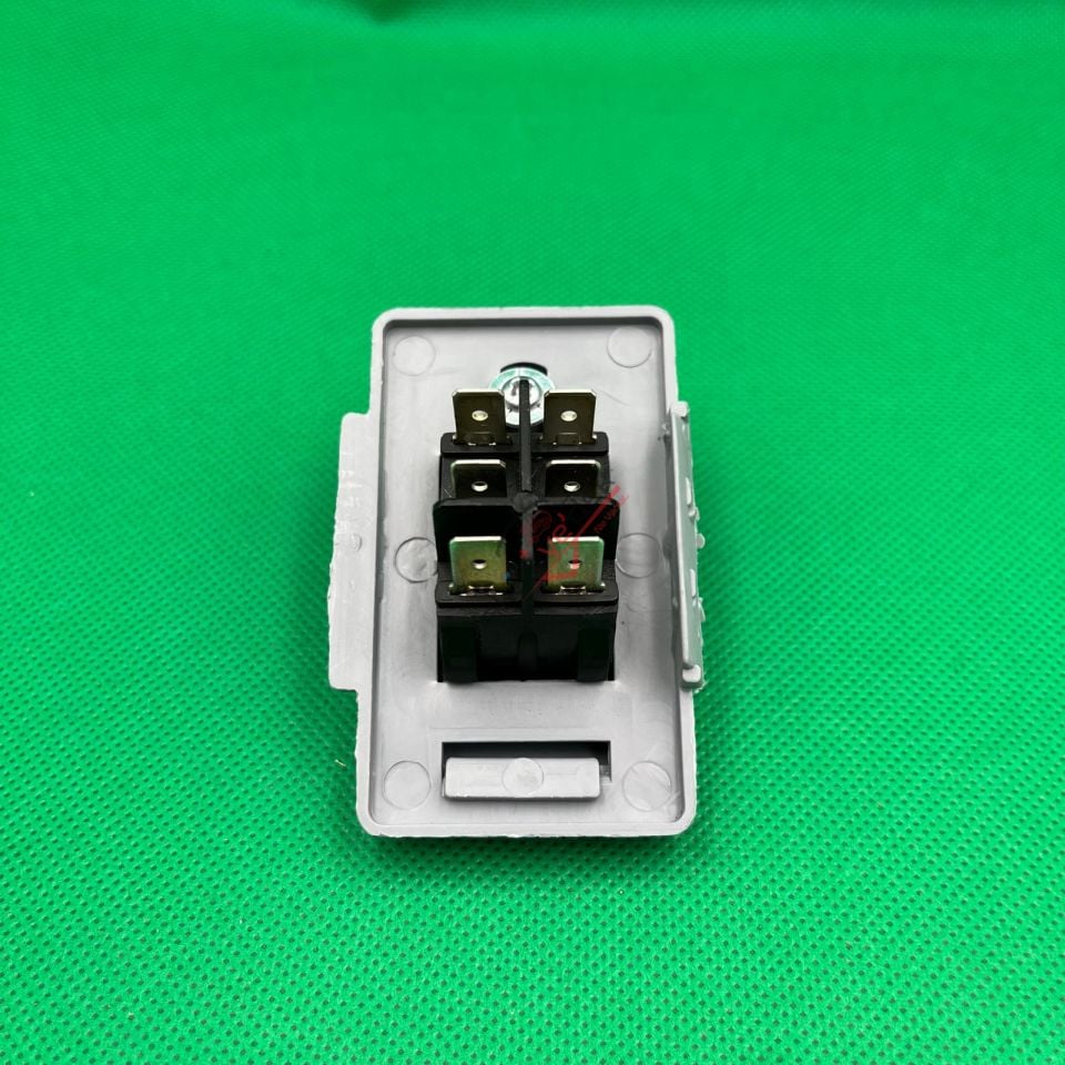 DOLU DAYTONA - DAKAR 12V AKÜLÜ ARABA GAZ PEDALI