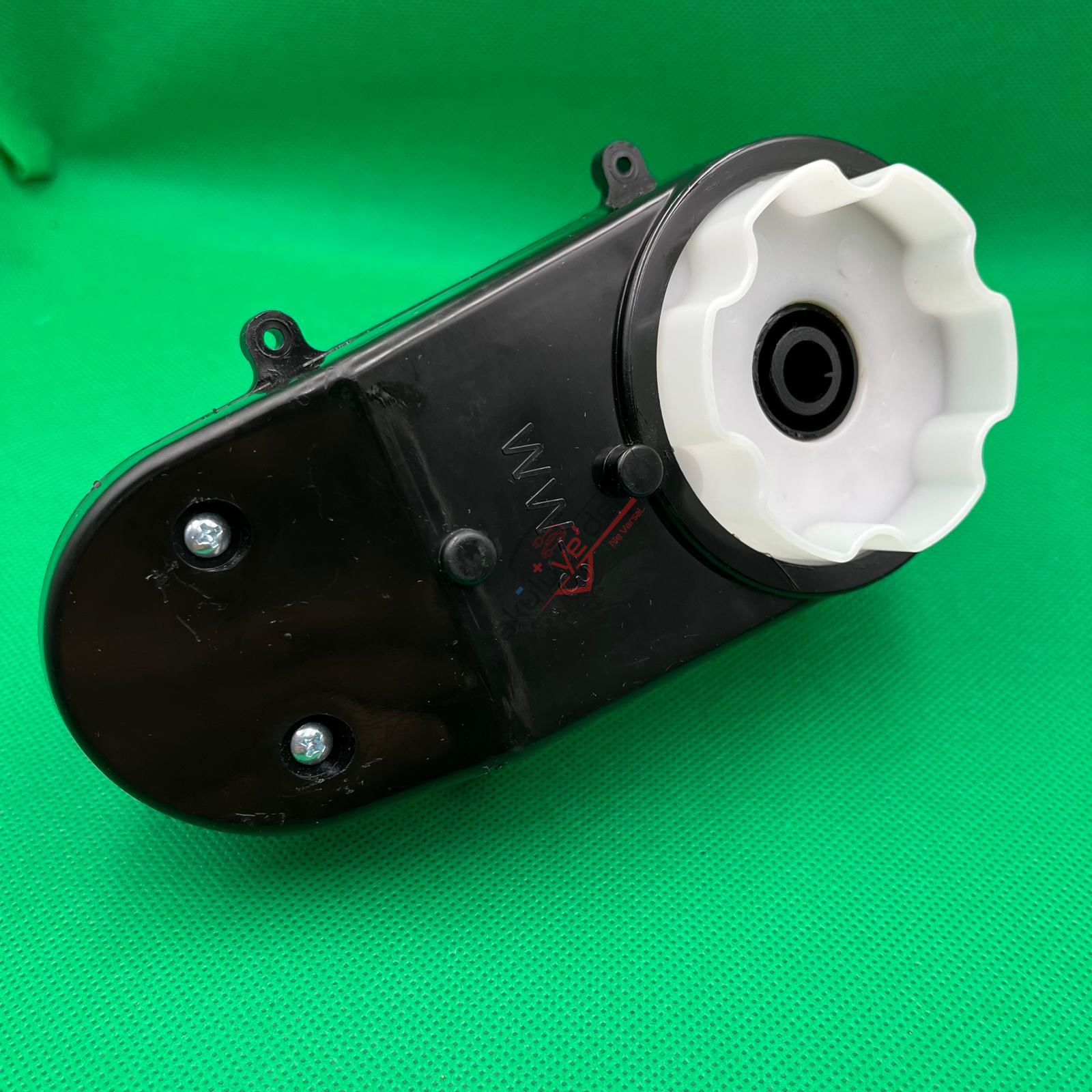 BABYHOPE W442 12V AKÜLÜ ARABA DİREKSİYON ŞANZIMANI