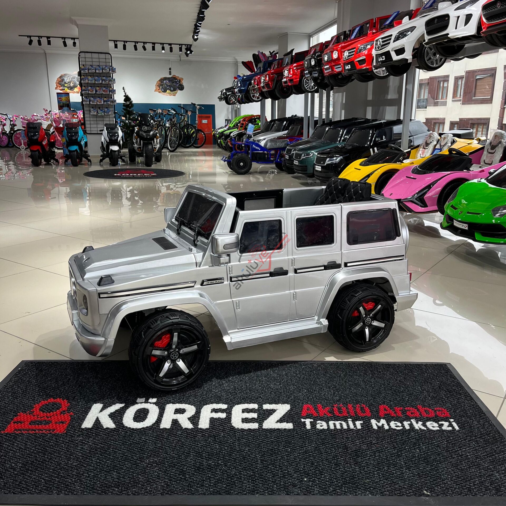 439A BHU12 AKÜLÜ METALİK JEEP 12V - gri