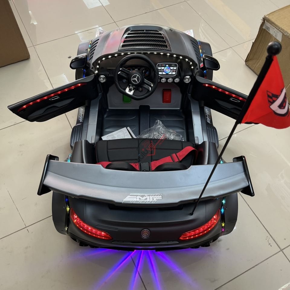 24V Mercedes AMG GT DRİFT Akülü Araba