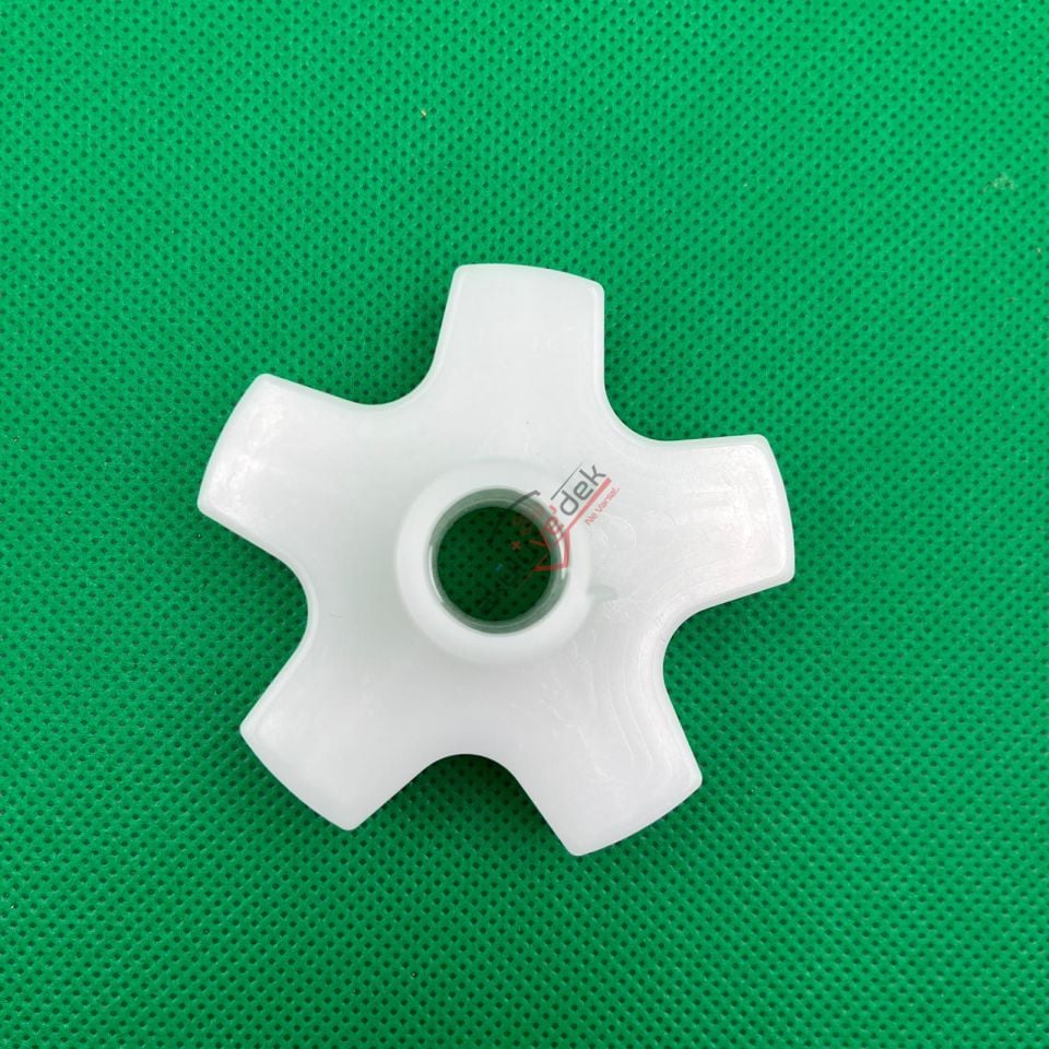 BABYHOPE 442 COUGAR 12V AKÜLÜ ARABA DİREKSİYON KAPLİNİ