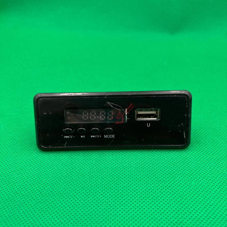 442  12V  AKÜLÜ COUGAR  MP3 ÇALAR K8-B9