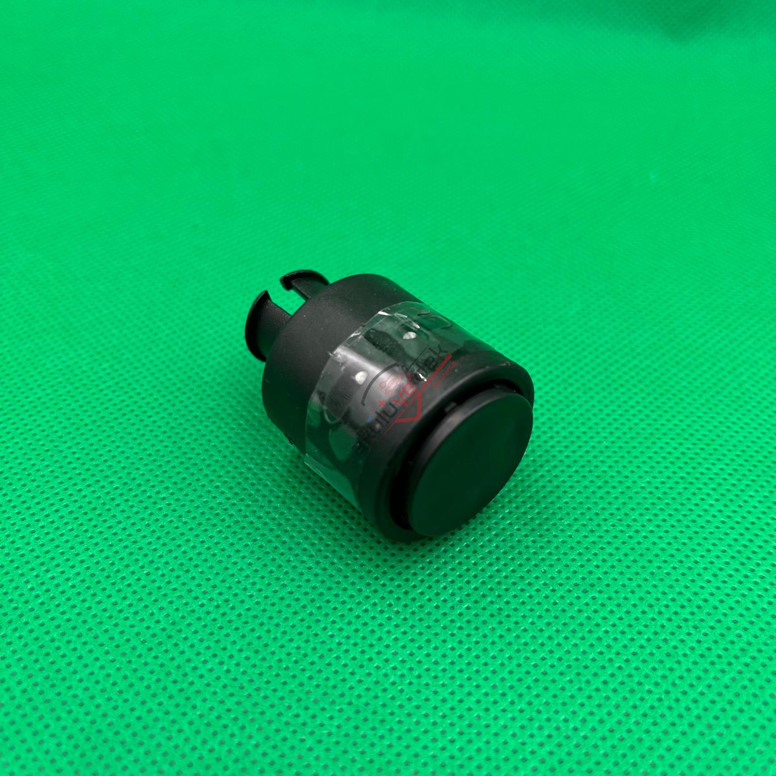 DOLU AKÜLÜ ARABA TEKER KİLİT MEKANİZMASI