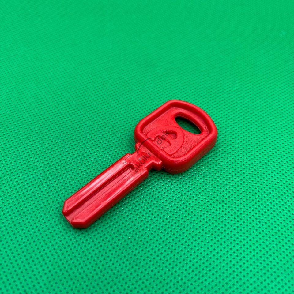 Aliş Akülü Araba Kontak Anahtarı Kırmızı -