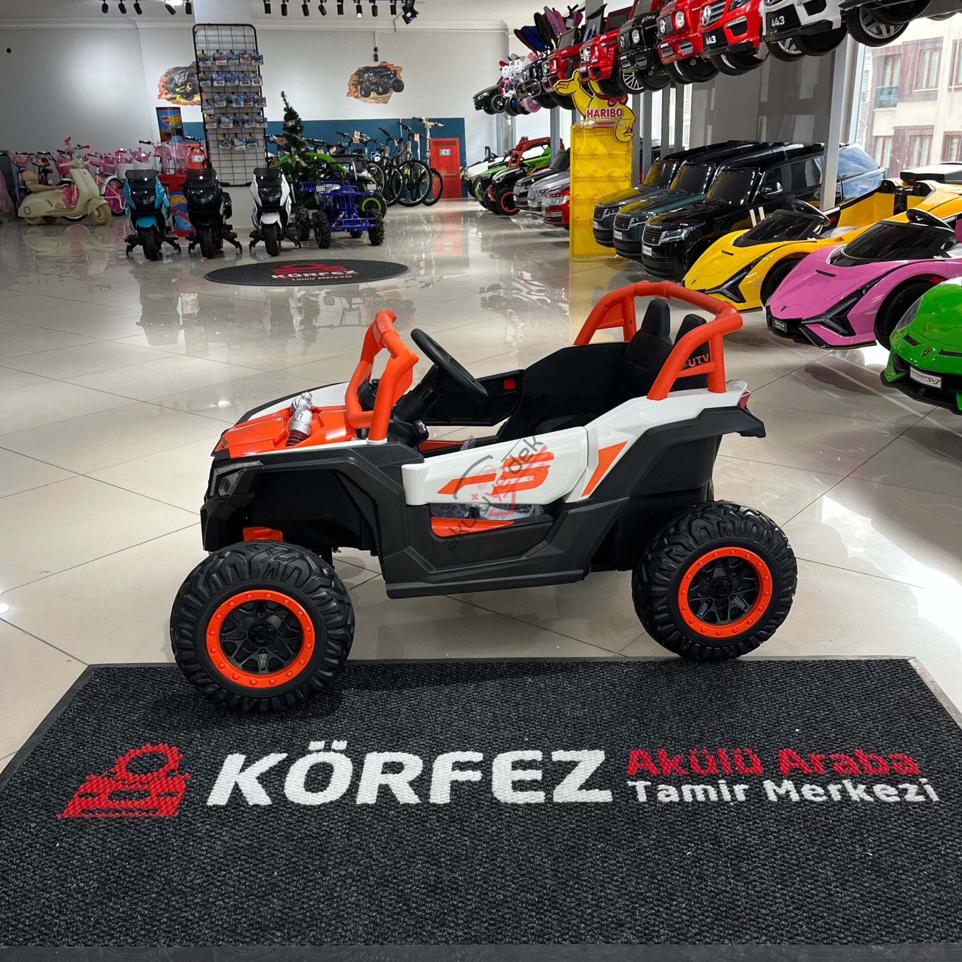 Can-Am Maverick 12V 4x4 Akülü Araba
