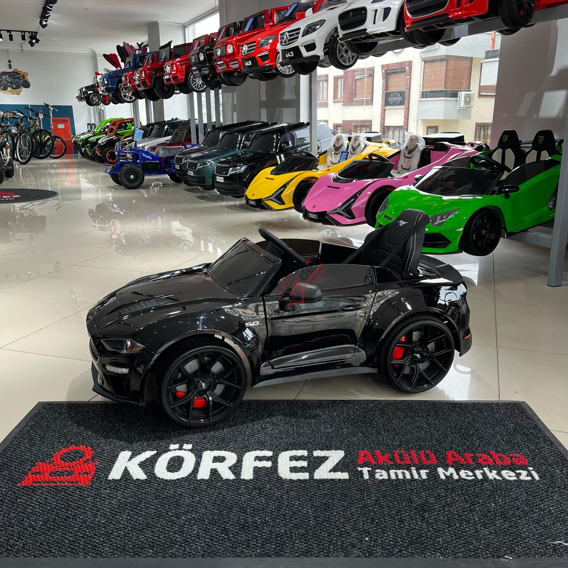 LİSANSLI MUSTANG 24V DRİFT ÖZELLİKLİ AKÜLÜ ARABA