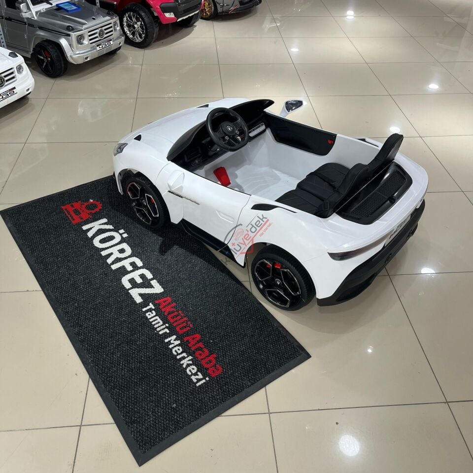 12V 4X4 MASERATİ AKÜLÜ ARABA