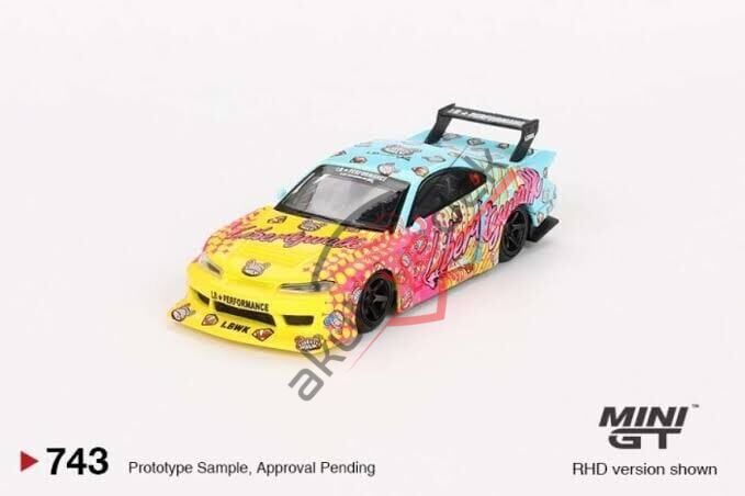 Mini GT 1/64 Nissan LB-Super Silhouette S15 SILVIA LBWK KUMA MGT00743