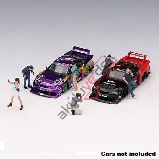 Mini GT 1/64 Figurine: Car Enthusiasts MGTAC36