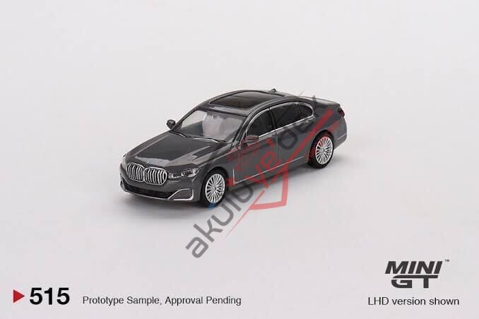 Mini GT BMW 750Li xDrive Bernina Grey Amber Effect MGT00515