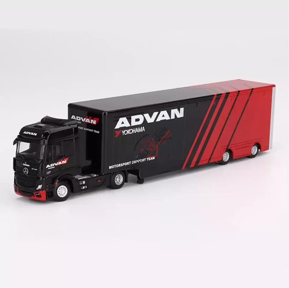 Mini GT 1/64 Mercedes-Benz Actros w/ Racing Transporter ''ADVAN'' MGT00741