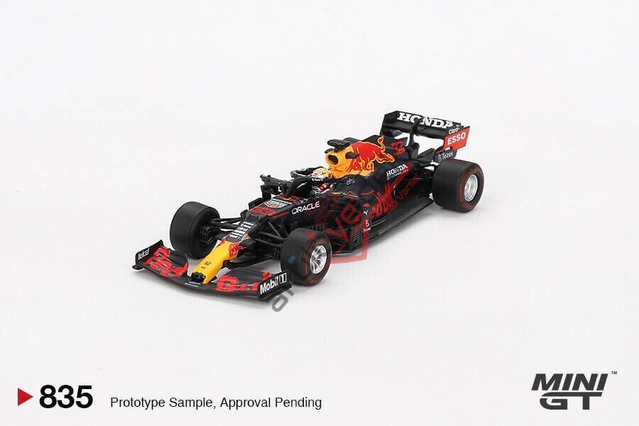 Mini GT 1/64 Red Bull RB16B #33 Max Verstappen 2021 Abu Dhabi Grand Prix Winner MGT00835