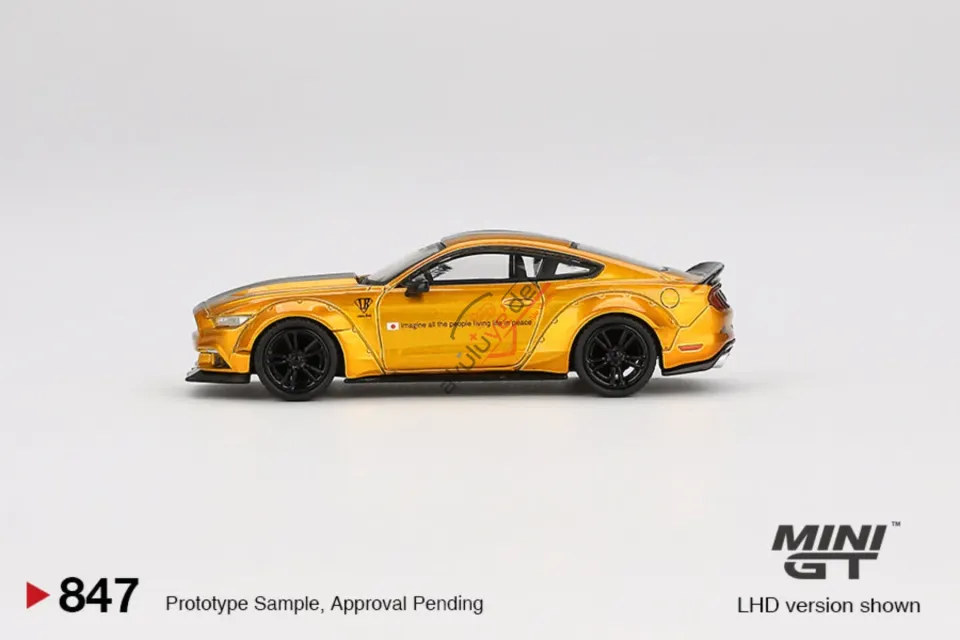Mini GT 1/64 LB-WORKS FORD MUSTANG LB Gold MGT00847