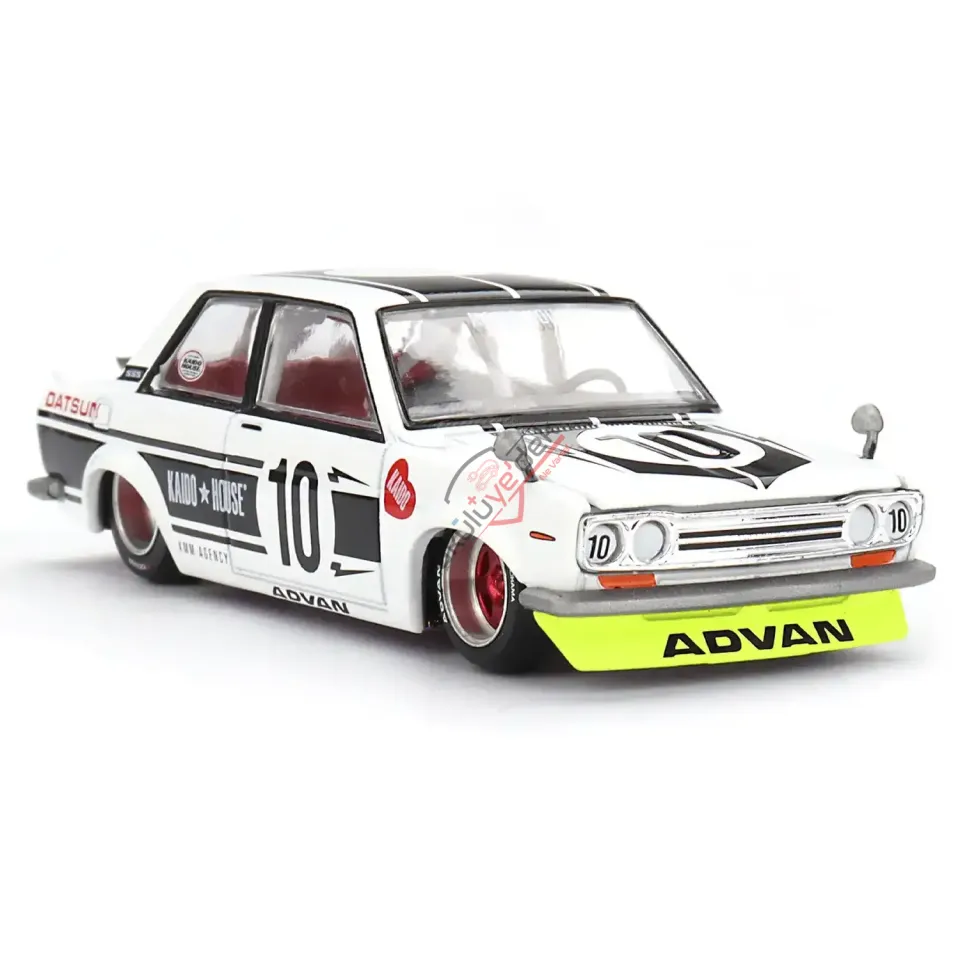 Mini GT 1/64 KaidoHouse Datsun 510 Street Team XMM V1 KHMG176