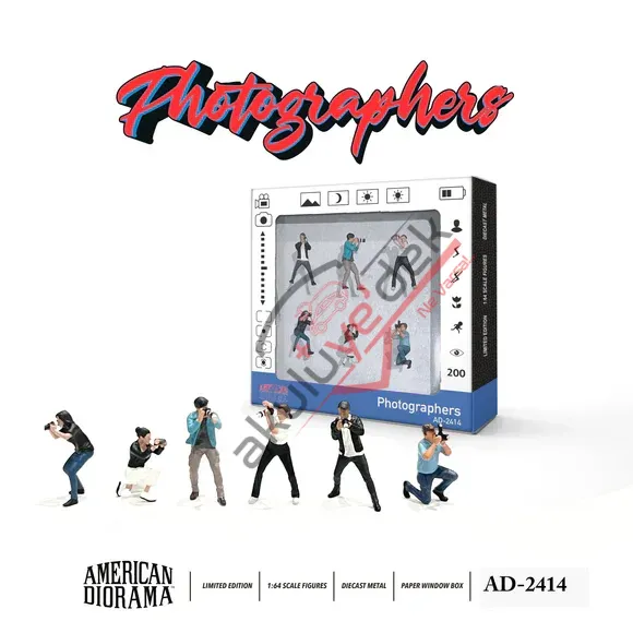 1:64 Figurine Set ''Photographers'' -- American Diorama AD-2414