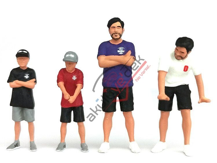 Mini GT 1/64 KaidoHouse Figurine: Kaido & Sons V2 KHMG142