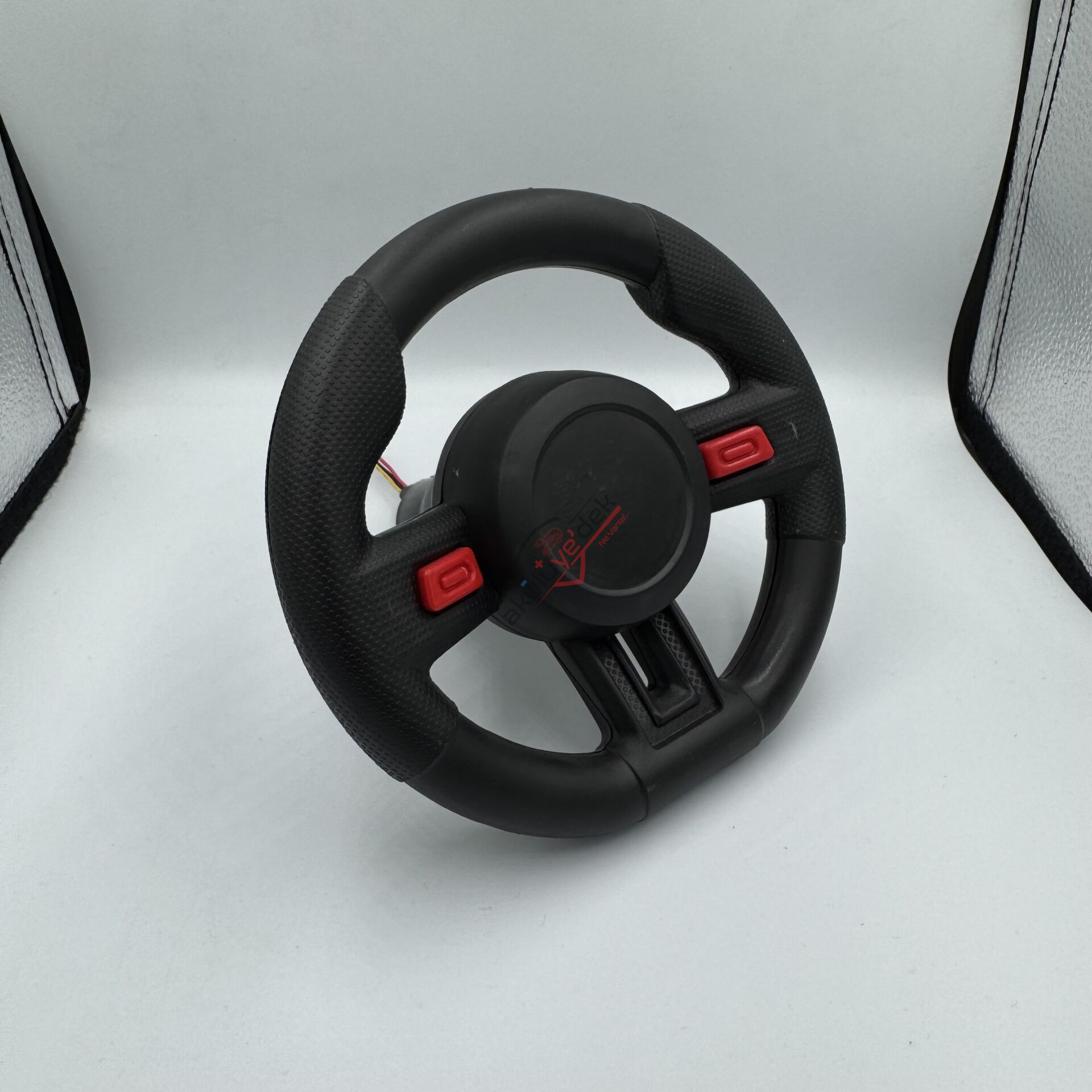 BABYHOPE BUGO 440 12V AKÜLÜ ARABA DİREKSİYONU K7-B3