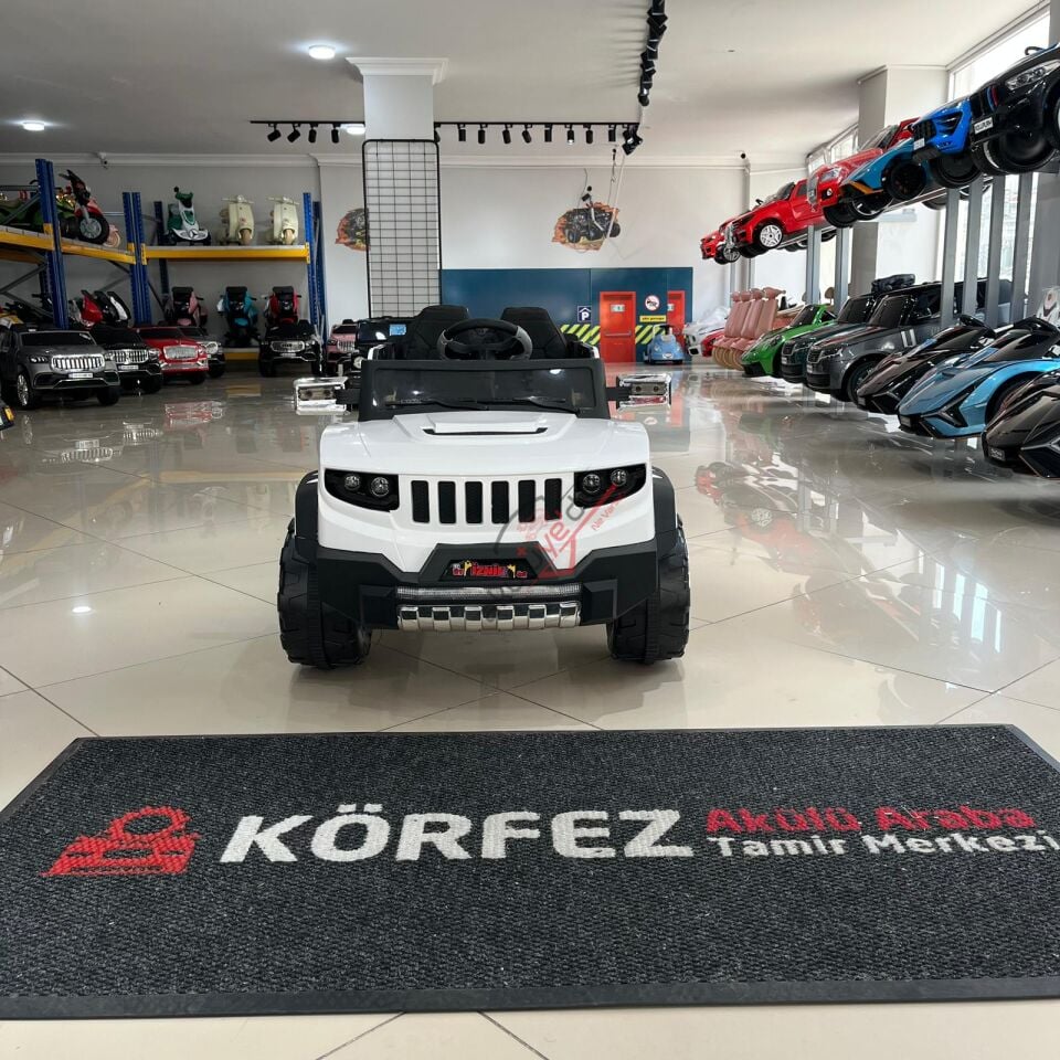 Iznik Kumandalı Akülü Araba Akülü Jeep 12v 4x2 / Beyaz