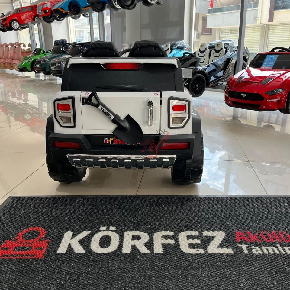 Iznik Kumandalı Akülü Araba Akülü Jeep 12v 4x2 / Beyaz