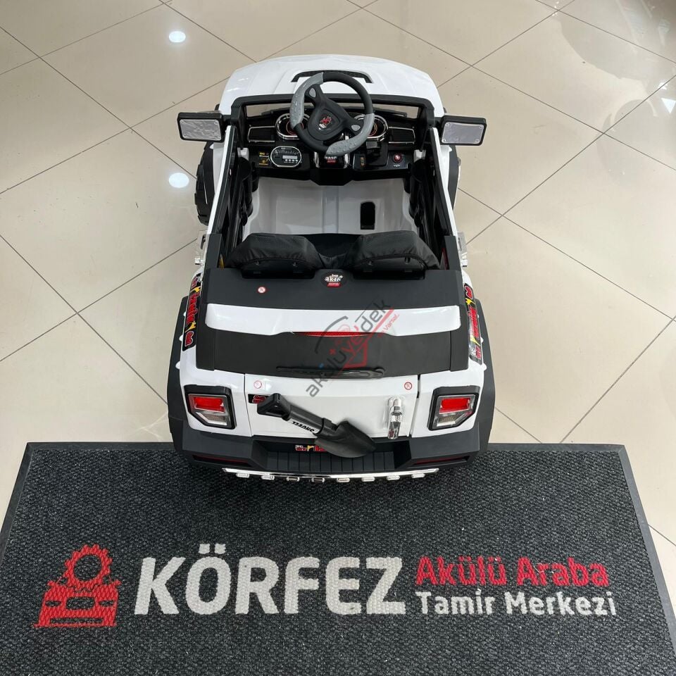 Iznik Kumandalı Akülü Araba Akülü Jeep 12v 4x2 / Beyaz
