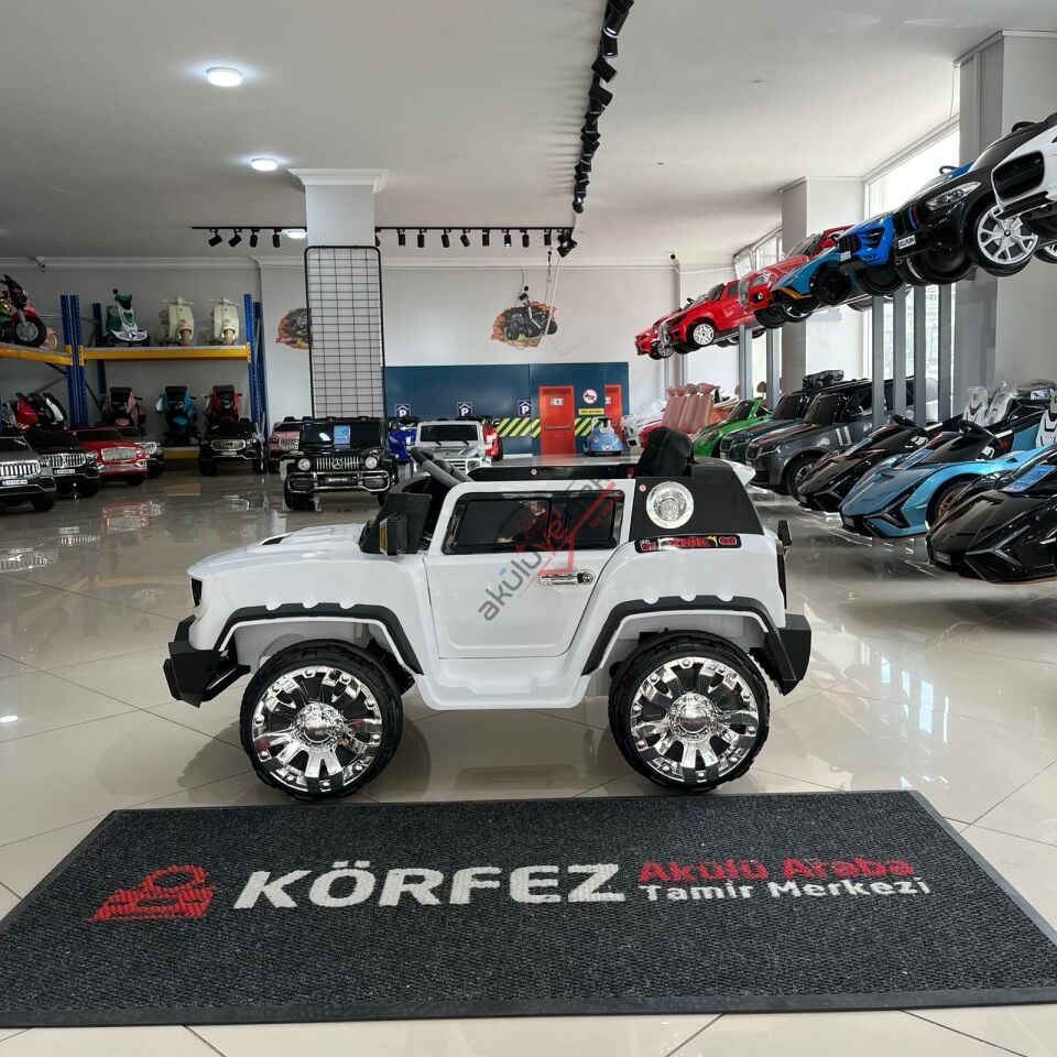 Iznik Kumandalı Akülü Araba Akülü Jeep 12v 4x2 / Beyaz