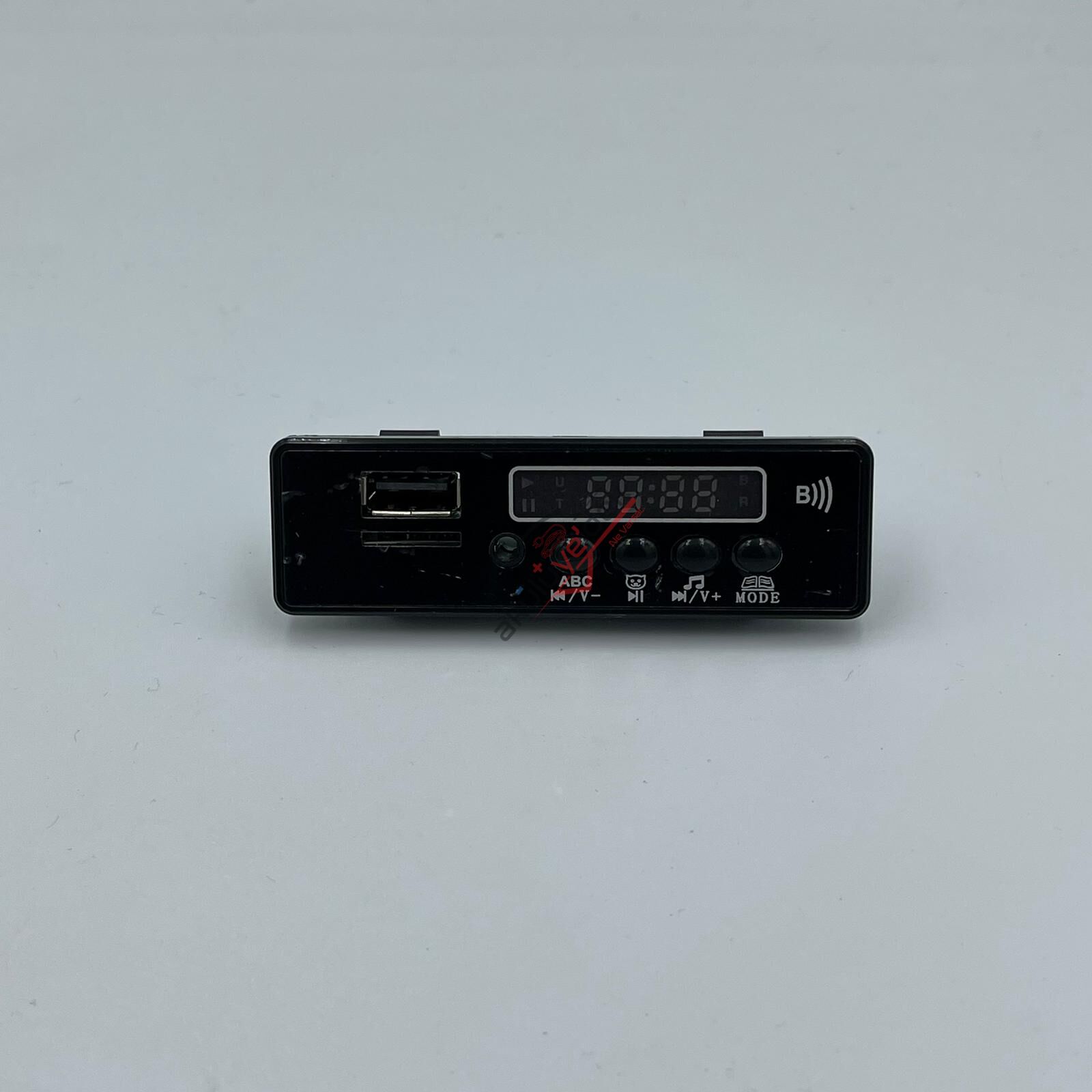 BABYHOPE Q-SUV 437 12V AKÜLÜ ARABA MP3 ÇALAR - BLUETOOTH versiyon