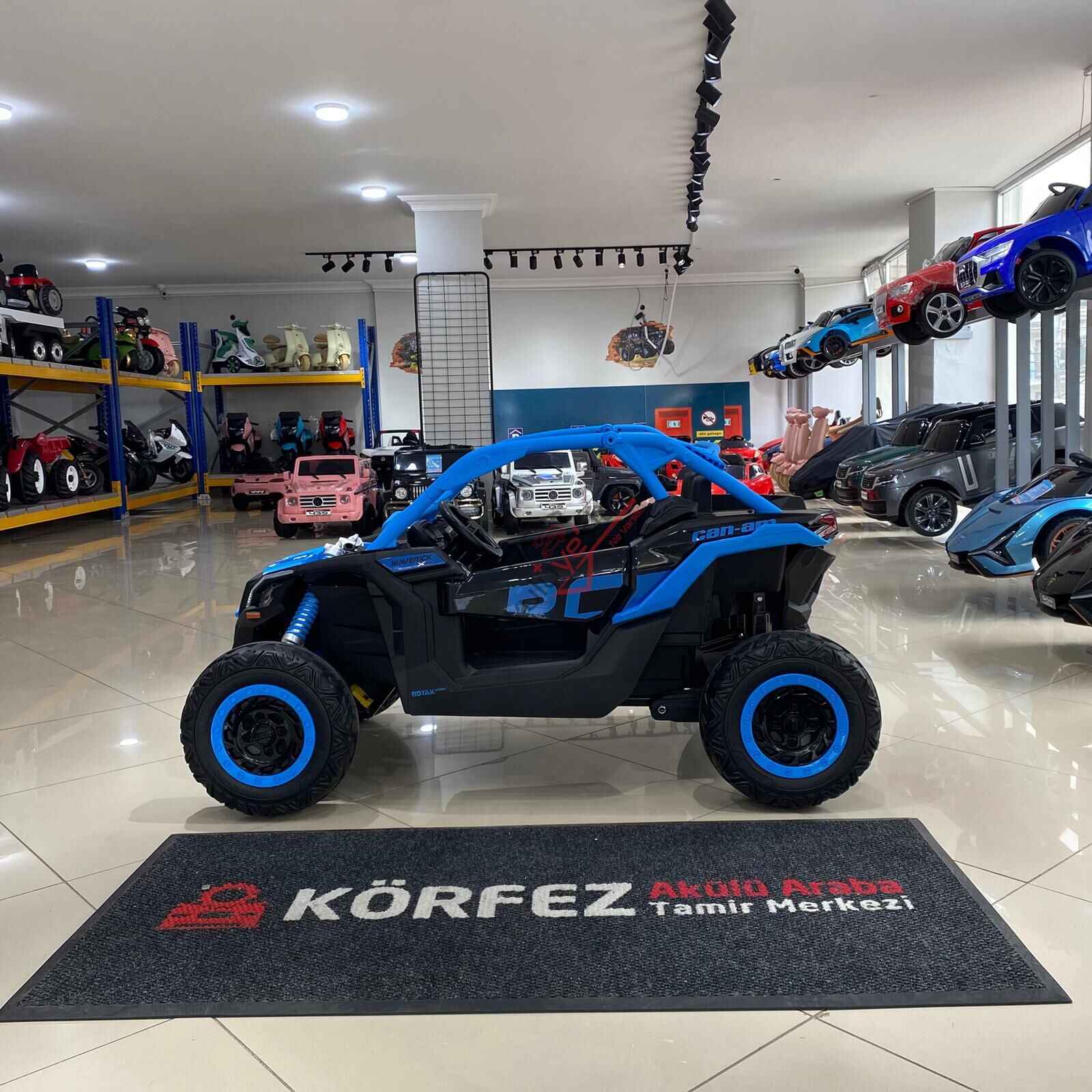 24V 4x4 Can-Am Maverick