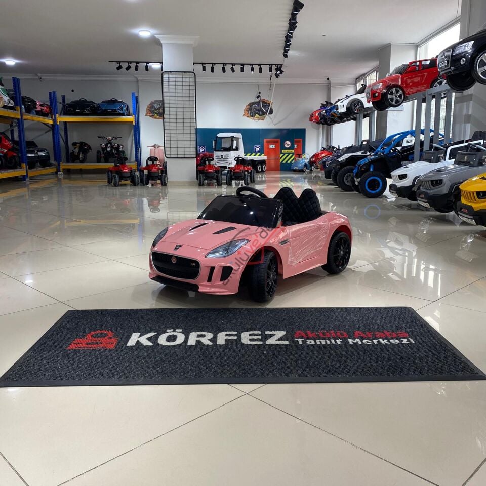 442 COUGAR AKÜLÜ ARABA 12V KUMANDALI -  pembe